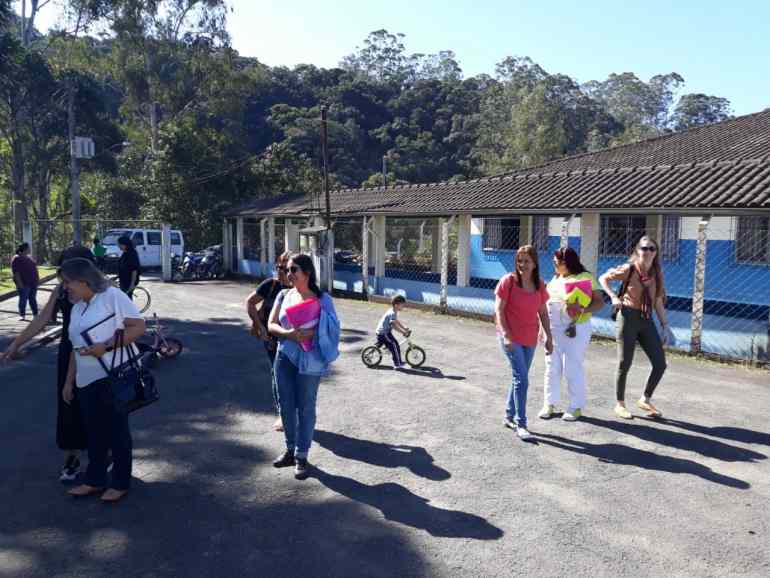 Técnicos da Secretaria de Educação de Itatiaia visitam unidades escolares na região de Maromba